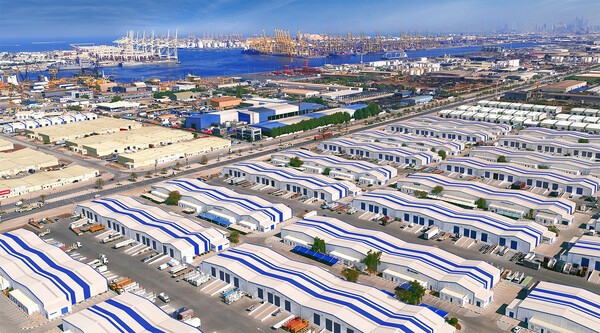 제벨 알리 항구 모습 / 사진  Jebel Ali Free Zone (Jafza) 홈페이지 갈무리