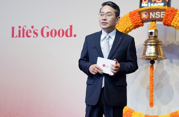 인도법인 상장식에 참석한 조주완 LG전자 CEO / 사진 LG전자