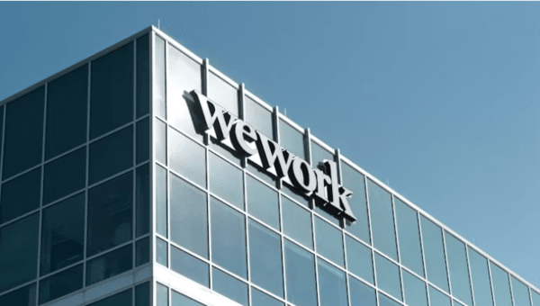 위워크 입간판 모습 / 사진 위워크 홈페이지 갈무리
