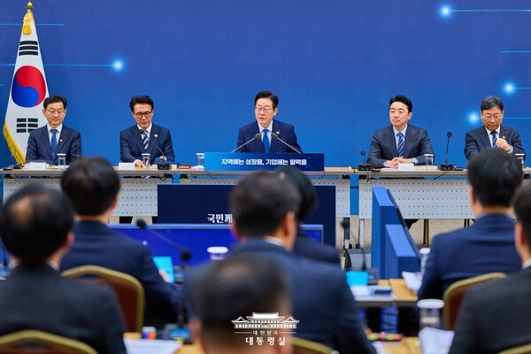2025년 12월 17일 열린 중소벤처기업부 업무보고 현장 모습 / 사진 대통령실